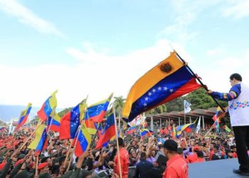 Hinterlaces: 59% de los venezolanos considera que Nicolás Maduro será reelecto 10 Hinterlaces: 59% de los venezolanos considera que Nicolás Maduro será reelecto