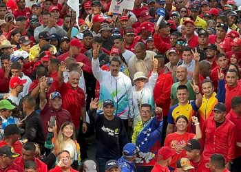 El presidente Maduro anunció salario mínimo integral a 130$ indexados