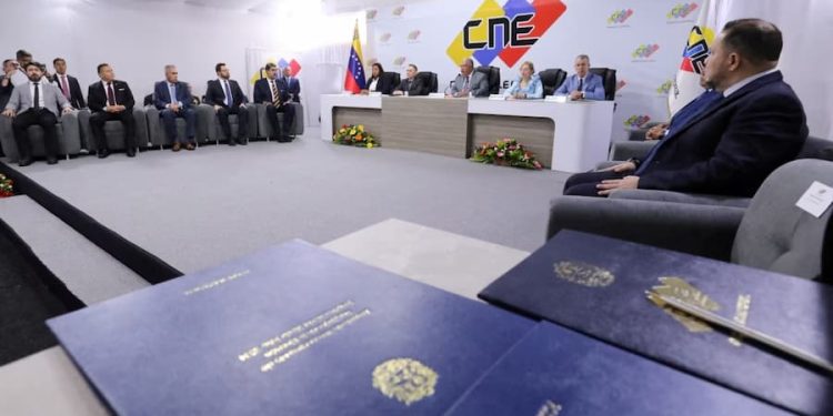 Los firmantes se comprometen a propiciar un clima de respeto, paz y participación democrática, para que en la jornada electoral del 28 de julio y los días posteriores no se desconozca la voluntad del pueblo con hechos de violencia