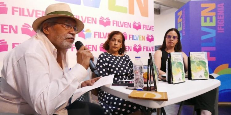 En la Galería de Arte Nacional (GAN), en Caracas, la Filven permanecerá abierta al público hasta el domingo 21, con una programación integrada por 630 actividades entre presentaciones de libros, foros, conferencias, conversatorios, pabellón infantil y juvenil