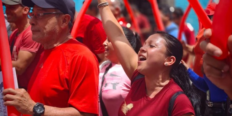 El camino angosto que recorren los pequeños valientes