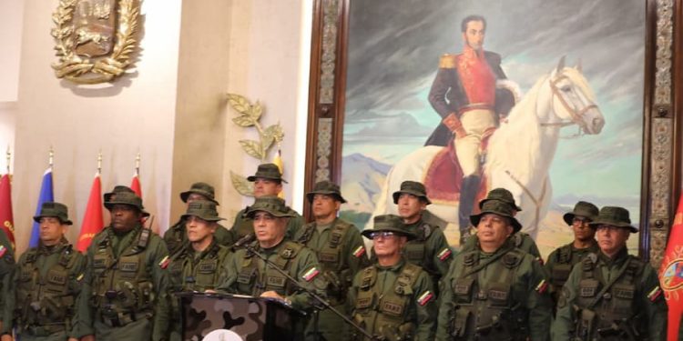 Comunicado del Ministro del Poder Popular para la Defensa