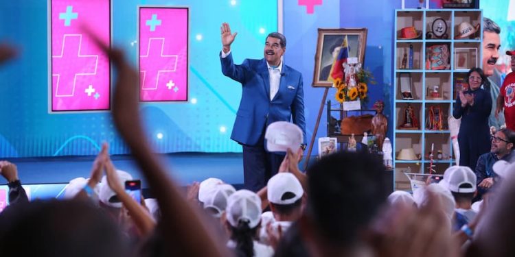 “El 28 de julio nosotros, los revolucionarios, vamos a hacer respetar el derecho de la soberanía popular”. Nicolás Maduro