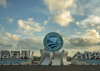 Quienes hoy asumen un rol preponderante en el nuevo orden mundial que emerge; son quienes ya cuestionan abiertamente el injusto establishment global que se heredó luego de la Segunda Guerra Mundial; agudizado durante la primera década de este siglo con la unipolaridad norteamericana