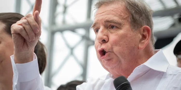 Ministerio público emite tercera citación a Edmundo González