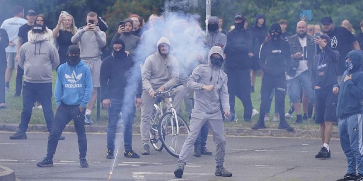 Hay medios que presumen de equilibrados, pero en el caso venezolano se les vuelan los tapones