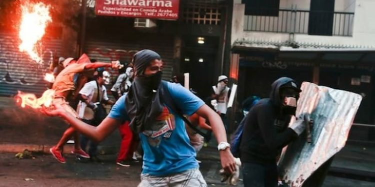 Juventud violenta: un programa imperial