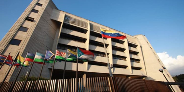 TSJ ratifica sentencia que comprueba reelección del presidente Maduro