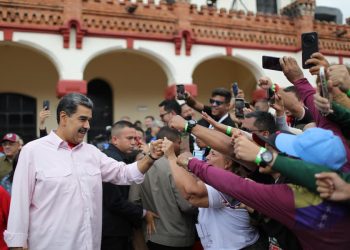 Presidente Nicolás Maduro convoca elecciones para escoger a jueces de paz el 15D