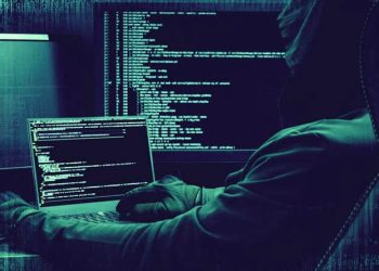 Ciberfascismo: Entre Bots y Burbujas