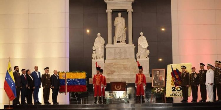 ¡200 años después seguimos levantando las banderas de las luchas de los Pueblos libres!