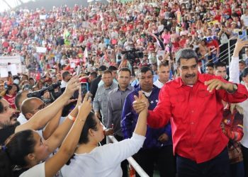 Presidente electo Nicolás Maduro El 10-Ene nos vemos en la calle