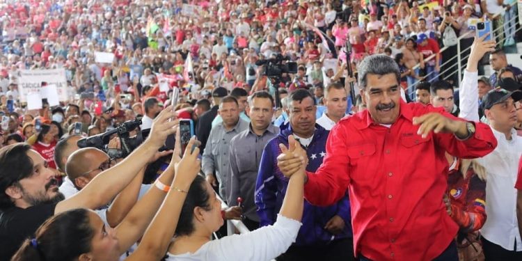 Presidente electo Nicolás Maduro El 10-Ene nos vemos en la calle