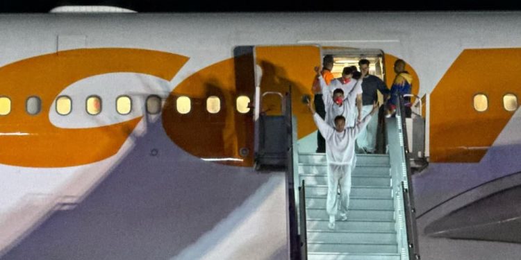 177 Venezolanos retornan al país gracias al Plan Vuelta a la Patria
