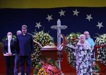 «Fue un hombre esencial y sensiblemente humano, como dijera el Che Guevara, practicante del amor, por la vida, la humanidad»