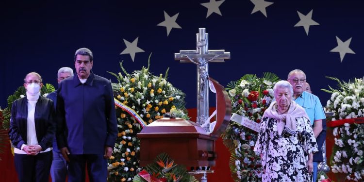«Fue un hombre esencial y sensiblemente humano, como dijera el Che Guevara, practicante del amor, por la vida, la humanidad»