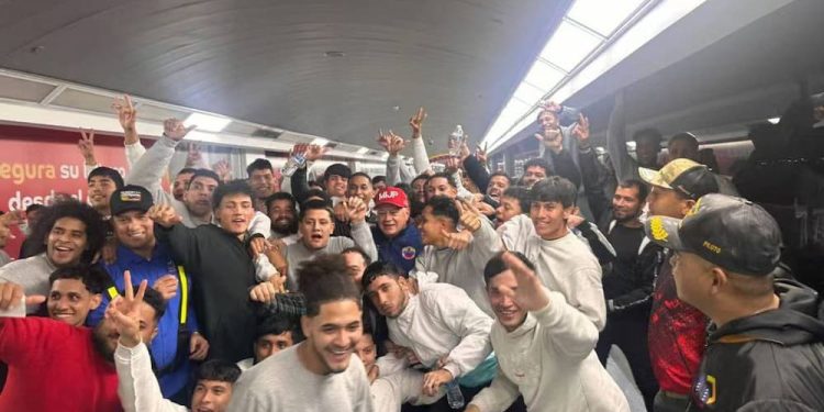 Plan Vuelta a la Patria: 195 Venezolanos retornan a casa desde EE.UU.