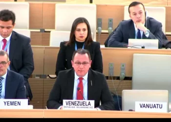 Venezuela alza la voz en la ONU: Denuncia confabulación entre EEUU y El Salvador para esclavizar a migrantes venezolanos