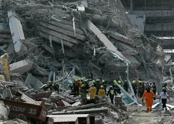 Al menos 200 muertos deja terremoto de 7,7 en Myanmar