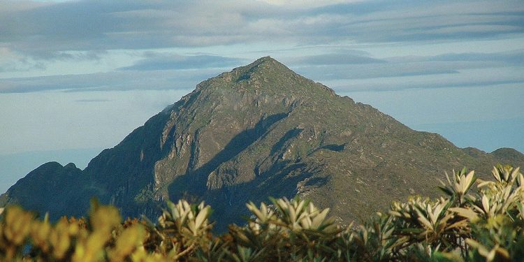 Nuestra oronimia
