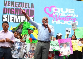 Marcha en defensa de los migrantes secuestrados en El Salvador