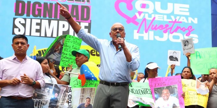 Marcha en defensa de los migrantes secuestrados en El Salvador