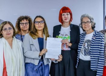 Primera Dama de Brasil recibe a familiares de Julieta Hernández