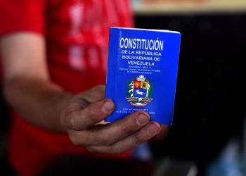 Reforma Constitucional con penitencias especiales