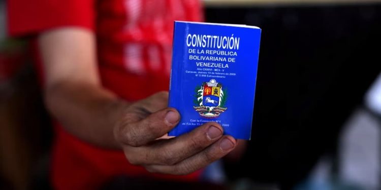 Reforma Constitucional con penitencias especiales