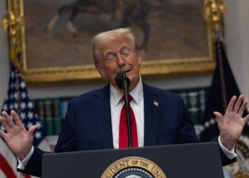 DD. HH. de Venezolanos penden de un hilo mientras que la Casa Blanca se lava las manos