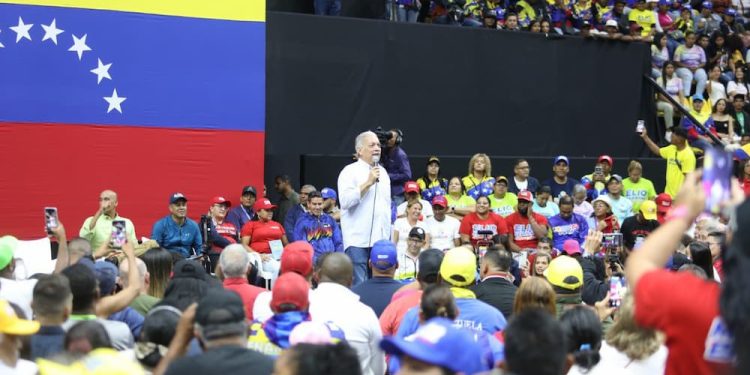 Elio Serrano reafirma compromiso con Miranda: "Nuestro futuro es de victoria"