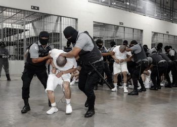 Todas las bravatas de Trump, incluso con insultos contra quienes buscan la manera de desescalar la imposición de barreras arancelarias, están culminando en una grotesca reducción a la realidad de un mundo donde la "pax americana" ya no existe