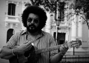 Eduardo González gana el Premio a Mejor Actor en el Nashik International Film Festival de la India por su interpretación en «Alí Primera»