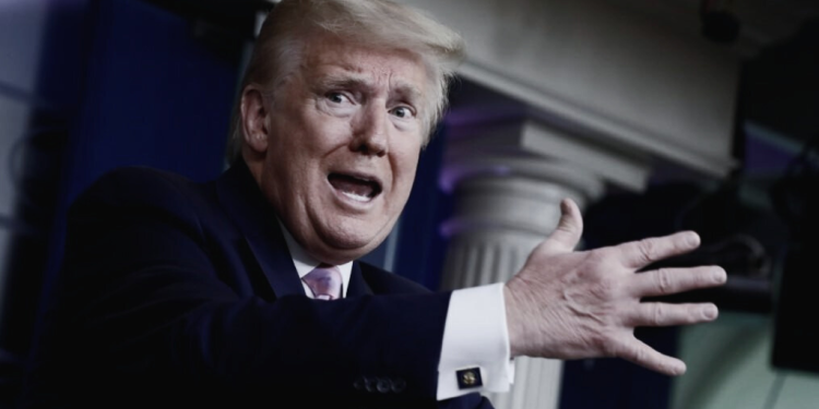 ¡Golpe a Trump! Tribunal declara ILEGALES sus aranceles y los bloquea