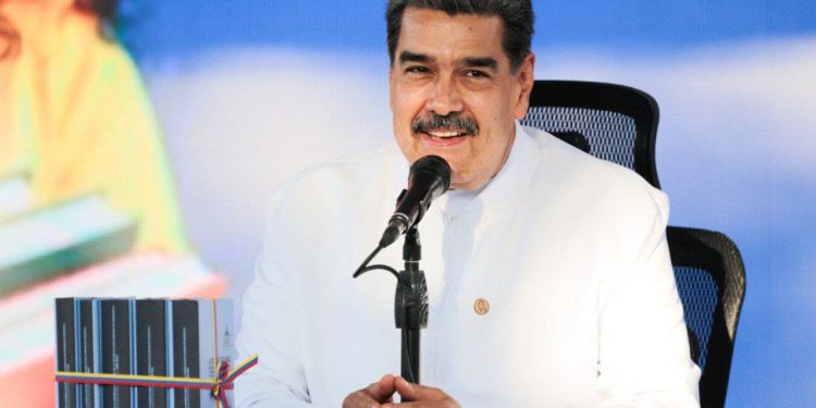 Presidente Nicolás Maduro recibe propuesta de Plan Legislativo 2026-2031 de candidatos del GPPSB a la AN