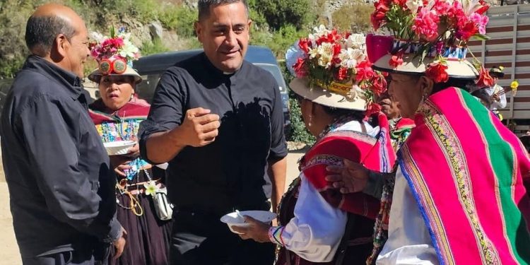 ¿Quién es el nuevo Atila en este mundo en el que vivimos? El sistema, el vil capitalismo que engaña, oprime, somete, destruye y considera al otro no como su hermano, sino como su enemigo y su rival, al que hay que destruir