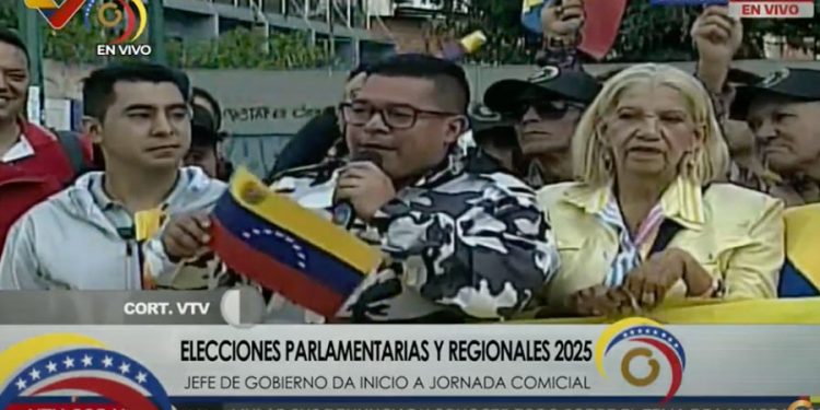 Nahum Fernández destaca que la democracia venezolana es ejemplo para el mundo
