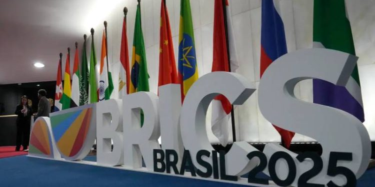 BRICS insta a «romper el ciclo de violencia» en Medio Oriente y aboga por zona libre de armas nucleares
