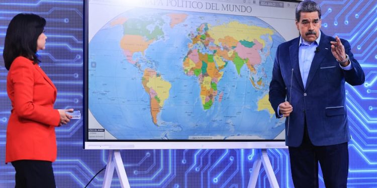 "Hoy Venezuela es el gran bastión de resistencia y esperanza del sueño de Bolívar, aunque muchos cedan, nosotros seguimos firmes”