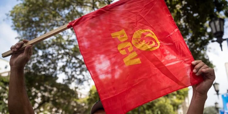 El rescate del partido no es un panfleto o un teatro montado por el gobierno, las y los comunistas rescatamos el partido, los que creemos que su historia de lucha no puede seguir siendo manchada, ni quebrantada