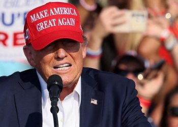 Trump califica a manifestantes como “animales y enemigos” de EE.UU.