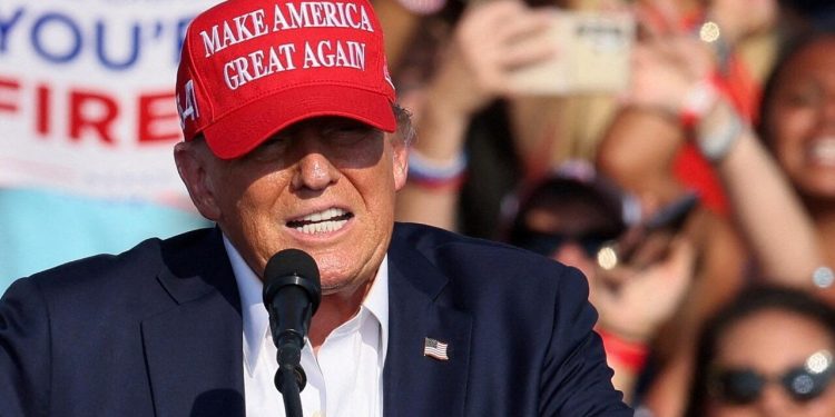 Trump califica a manifestantes como “animales y enemigos” de EE.UU.