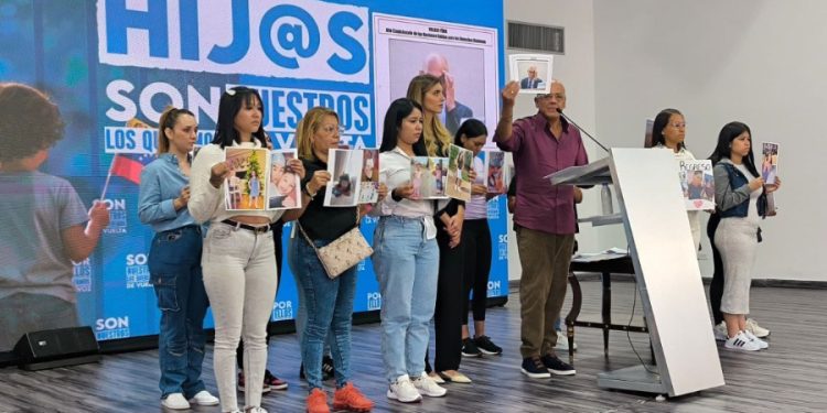 Jorge Rodríguez denuncia secuestro de 18 niños venezolanos por parte de Estados Unidos 