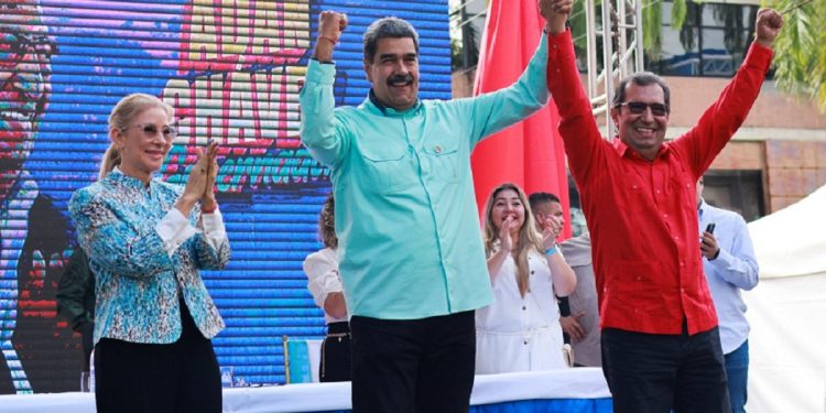 Adán Chávez asume como gobernador de Barinas