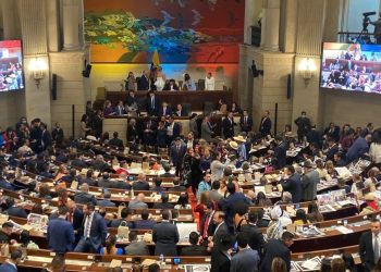 Congreso de Colombia aprobó reforma laboral de Petro