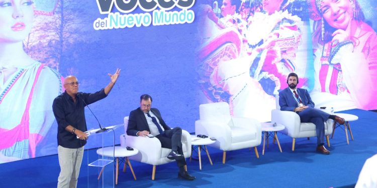 Jorge Rodríguez denuncia manipulación psicológica de redes sociales
