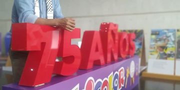 “Hemos combinado la producción de libros con la promoción de lectura, hacemos talleres para adultos y para niños porque consideramos que la infancia es la semilla de la Patria, es la conciencia del presente y del futuro. En el Táchira, con la asesoría de varios constituyentes, comenzamos a pensar en una constituyente para niños y niñas. Desarrollamos una metodología para el acercamiento del Proyecto País desde la comprensión de niños, docentes y familias”