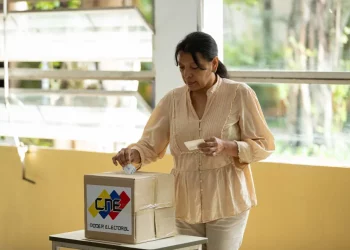 Primer Mandatario venezolano invita al pueblo a participar en elecciones municipales y Consulta Popular de la Juventud