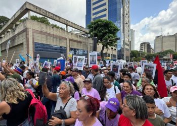 Calles de Caracas se desbordan para celebrar la vida, la familia y la libertad 6 Calles de Caracas se desbordan para celebrar la vida, la familia y la libertad
