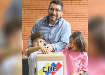 Farith Fraija resalta jornada electoral como "un día histórico para la democracia venezolana" 9 Farith Fraija resalta jornada electoral como «un día histórico para la democracia venezolana»